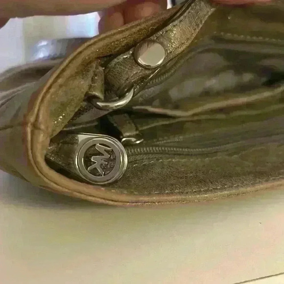 MICHAEL Michael Kors Webster Metallic Golden Crossbody Clutch - Picture 9 of 14